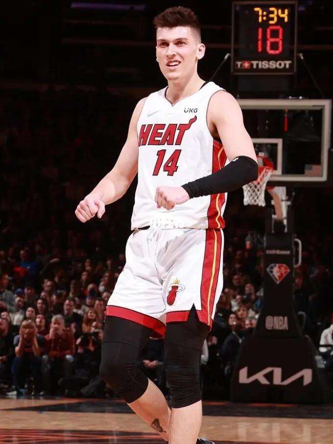 顽强抵抗 顽强抵抗